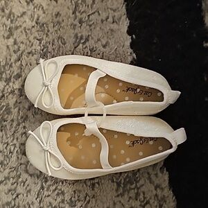 Toddler Size 6 Flats
